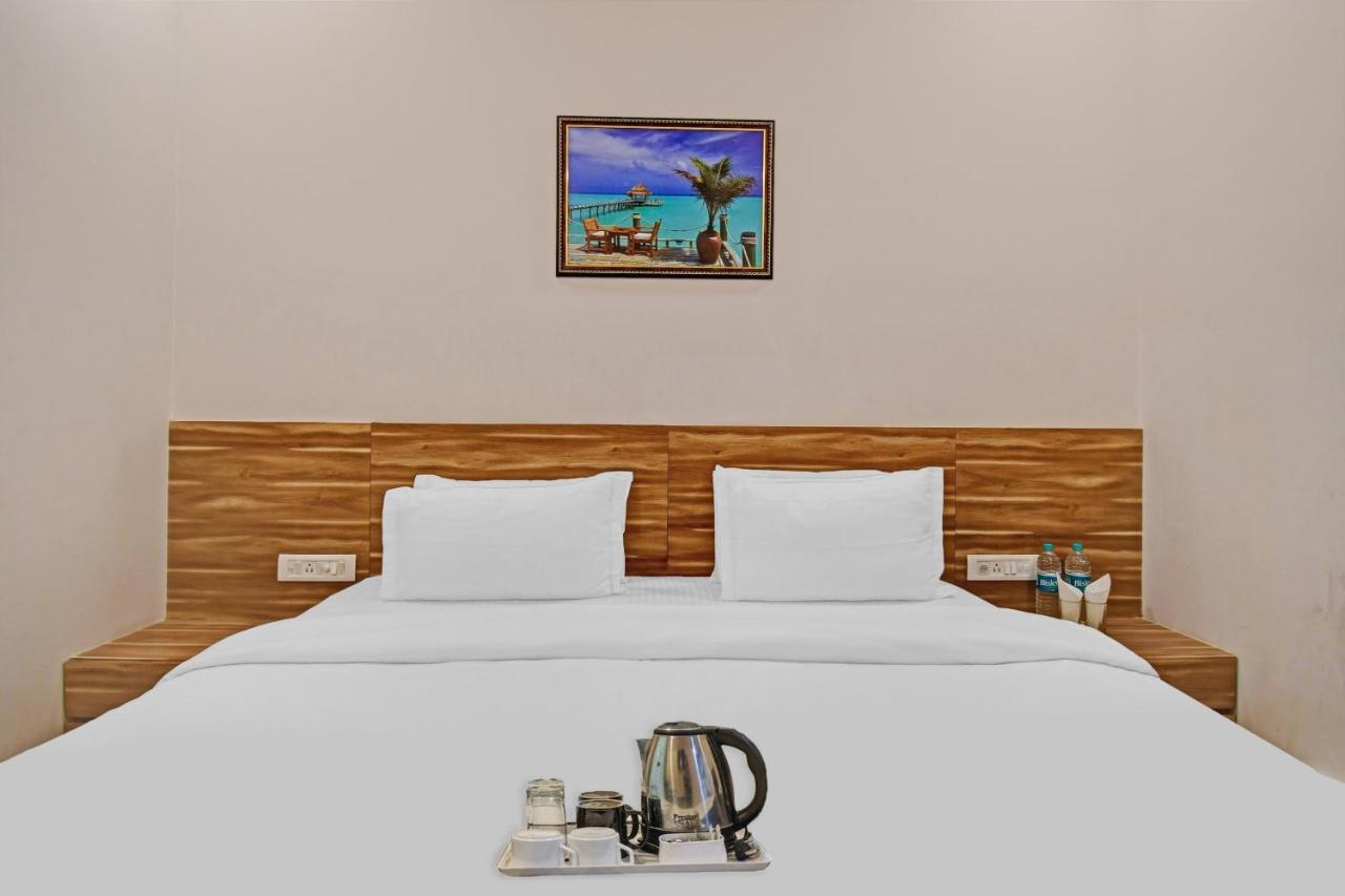 Super Townhouse Hotel All In One Near City Centre Salt Lake Salt Lake City المظهر الخارجي الصورة