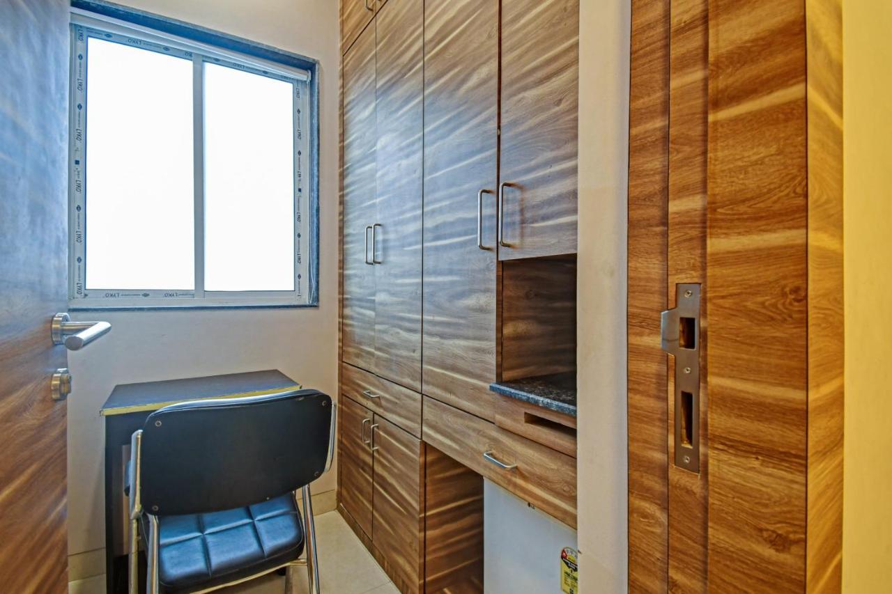 Super Townhouse Hotel All In One Near City Centre Salt Lake Salt Lake City المظهر الخارجي الصورة