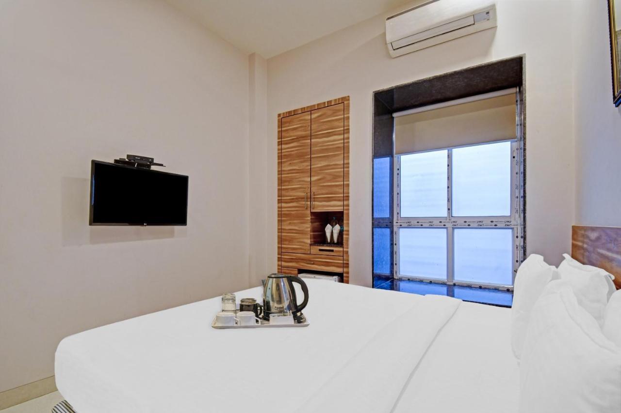 Super Townhouse Hotel All In One Near City Centre Salt Lake Salt Lake City المظهر الخارجي الصورة